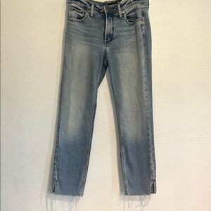 Silver Jeans Women's Faded Blue Cropped Jeans